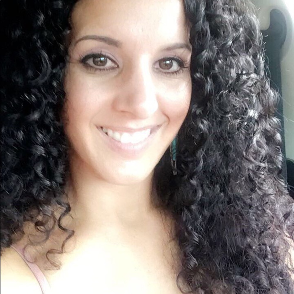 Meet your Posher, Ashley